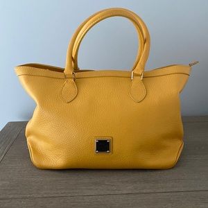 Beautiful Golden Yellow Dooney and Bourke Large Zippered Tote - Like New!